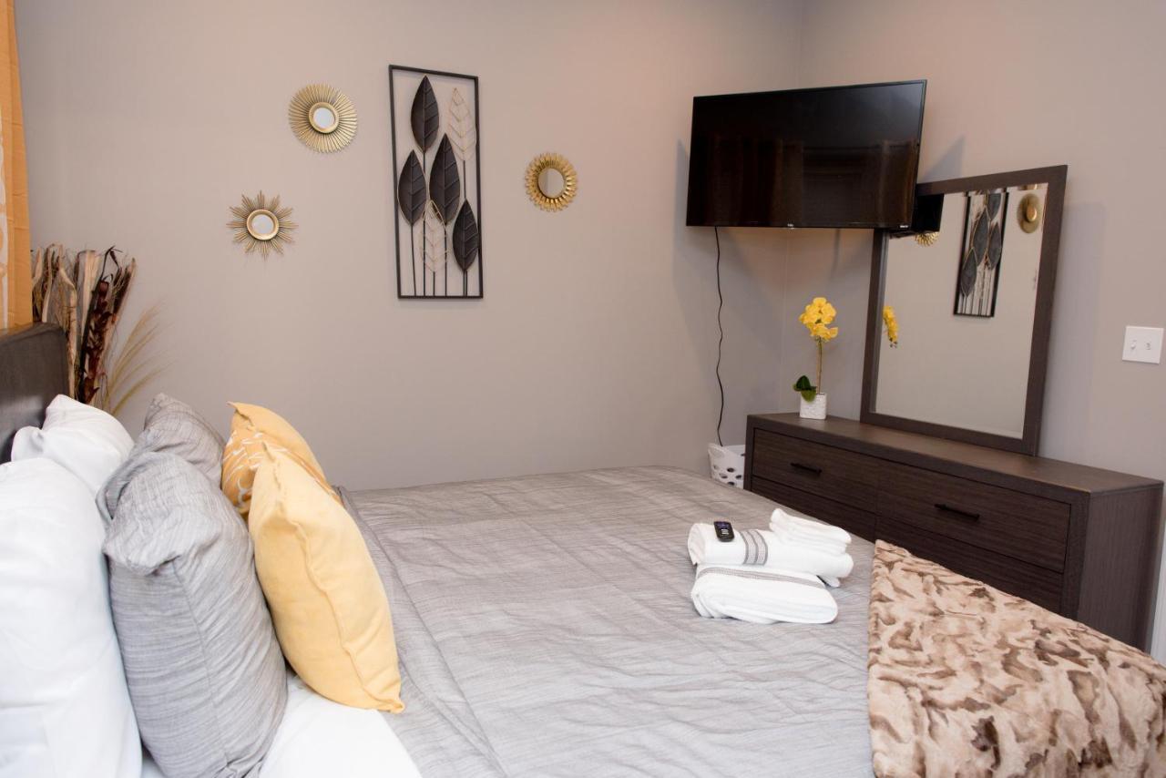 Luxurious Stay At Modern Apartment With Self Check-In Mins Frm Downtown Чикаго Экстерьер фото
