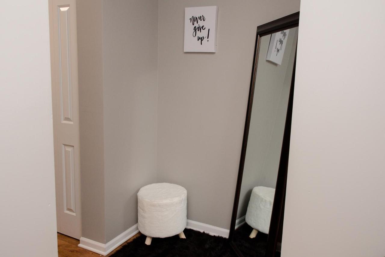 Luxurious Stay At Modern Apartment With Self Check-In Mins Frm Downtown Чикаго Экстерьер фото