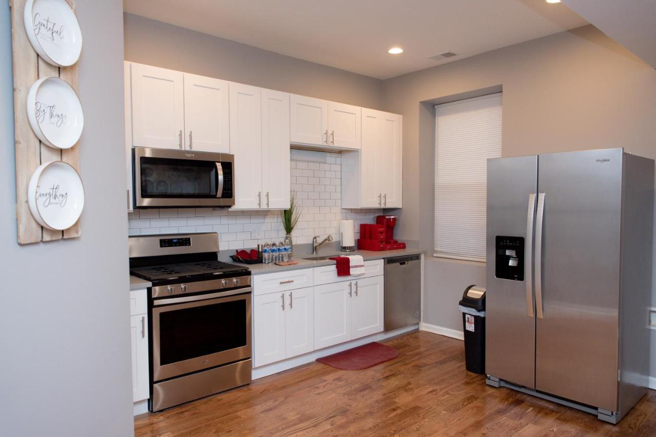 Luxurious Stay At Modern Apartment With Self Check-In Mins Frm Downtown Чикаго Экстерьер фото