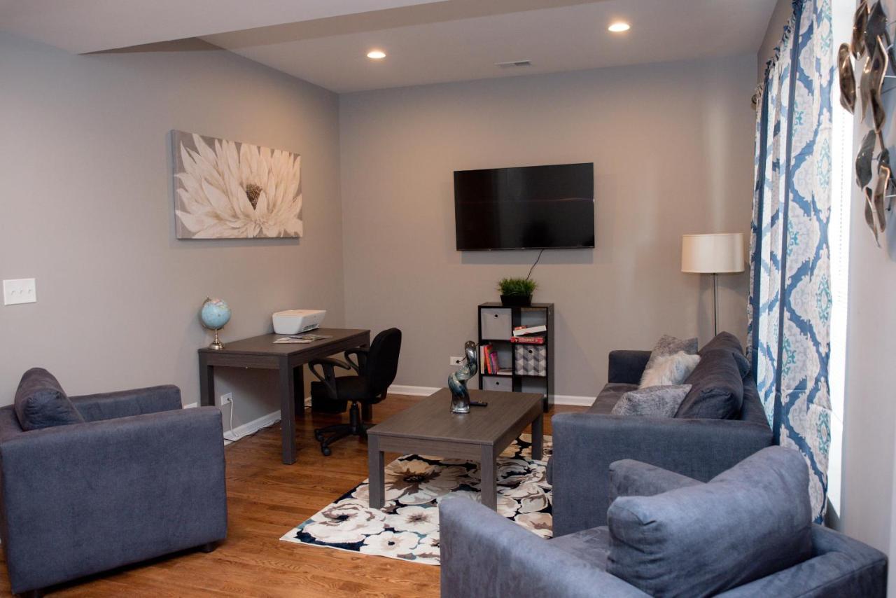 Luxurious Stay At Modern Apartment With Self Check-In Mins Frm Downtown Чикаго Экстерьер фото